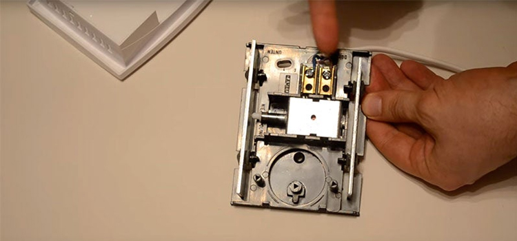 fix door bell in Venice