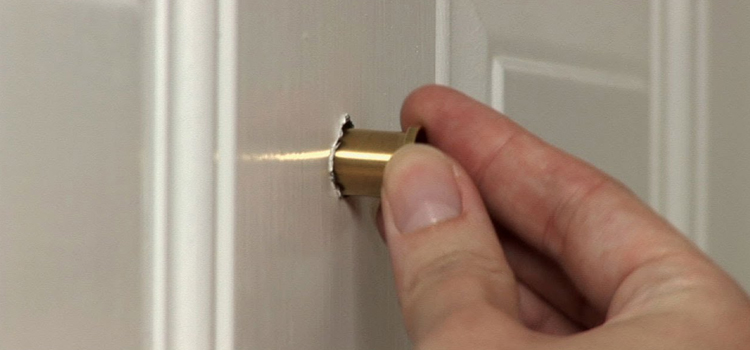 peephole door repair in Venice