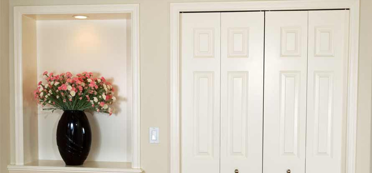 residential closet door repair in Venice